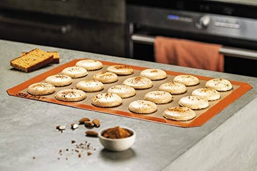 Macaron Baking Mat- SILPAT®