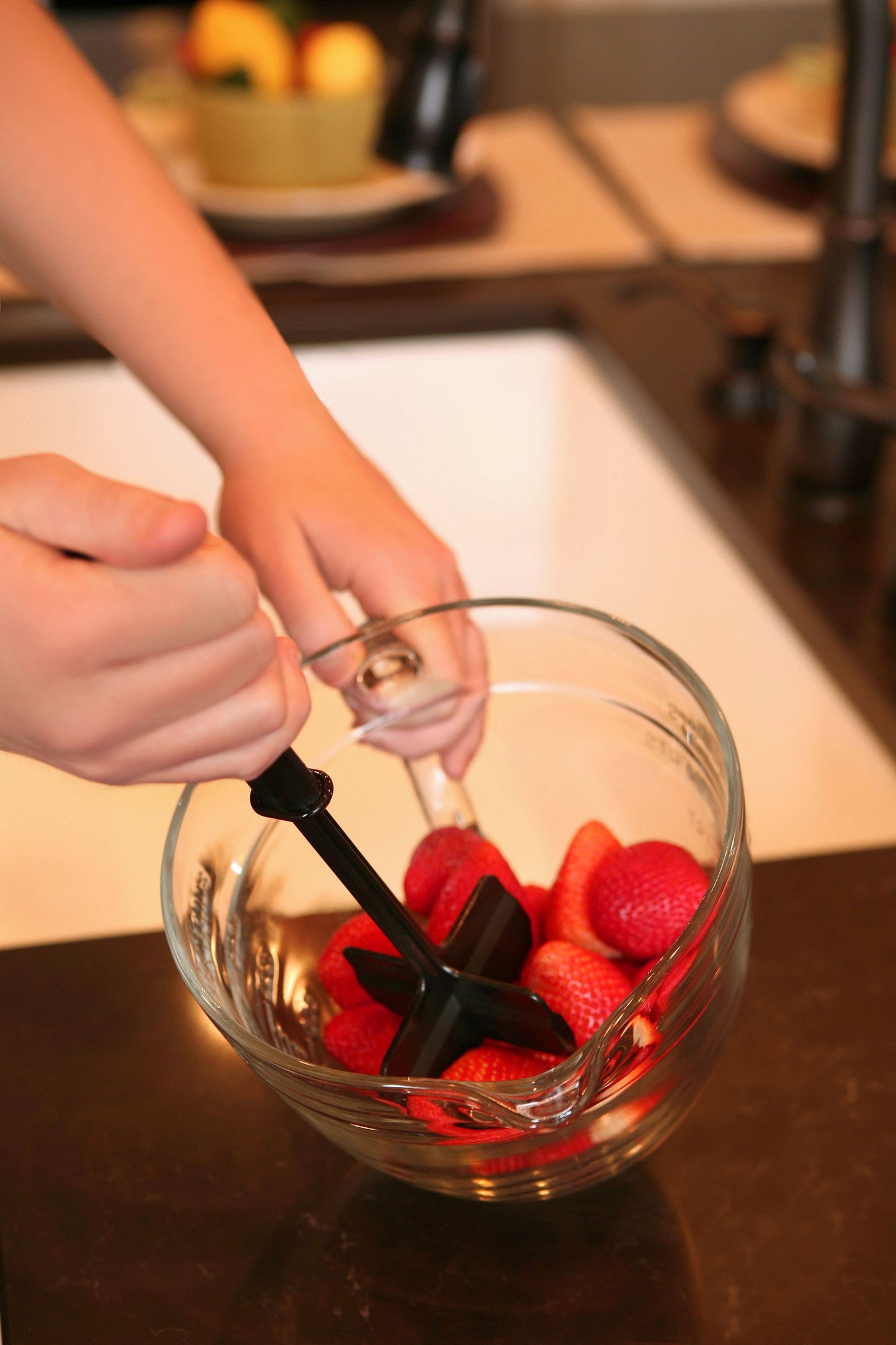 Chopstir, Black