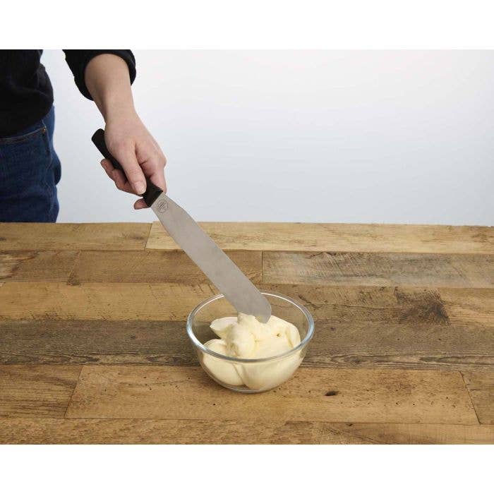 Mrs. Anderson's Baking 8 in Icing Spatula - HIC