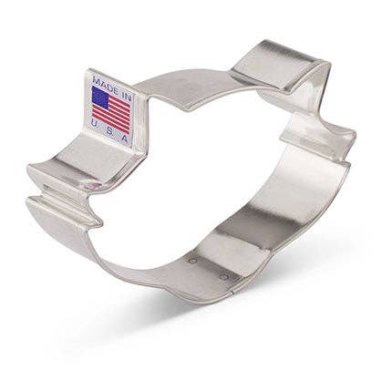 Raccoon Face Cookie Cutter, 4 1/8"- Ann Clark