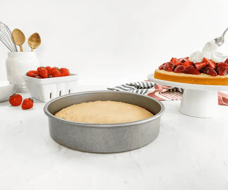 10 Inch Round Cake Pan- USA Pan