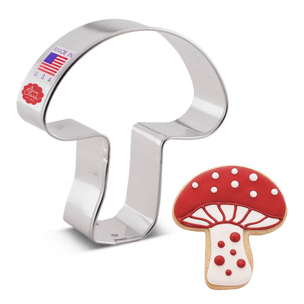 Mushroom Cookie Cutter, 3 3/8"- Ann Clark
