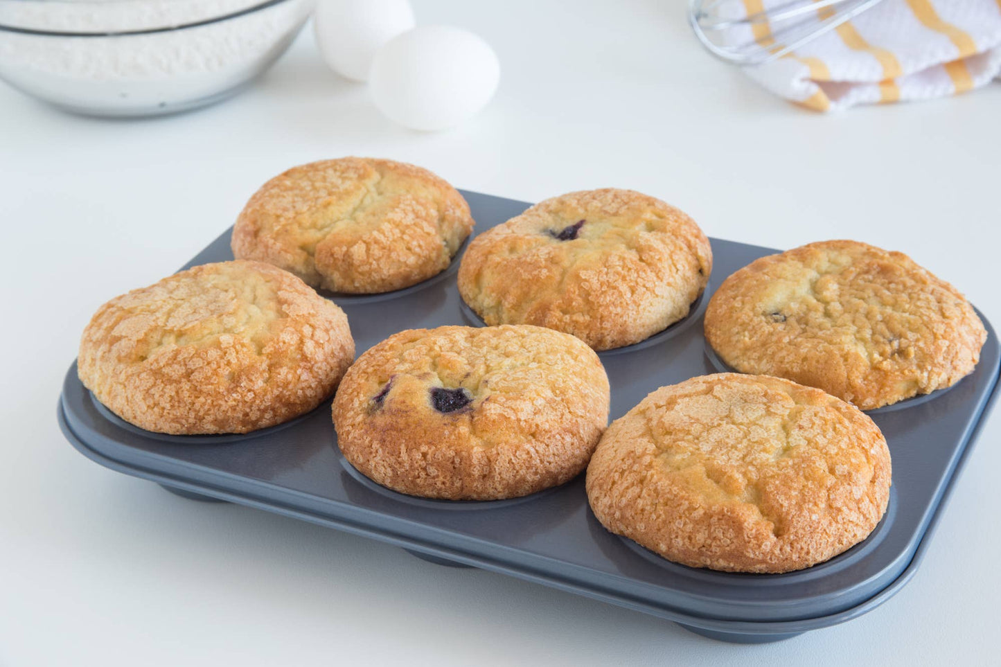 6 Cup Non-Stick Muffin Pan, 10.5" x 7.5"- Fox Run
