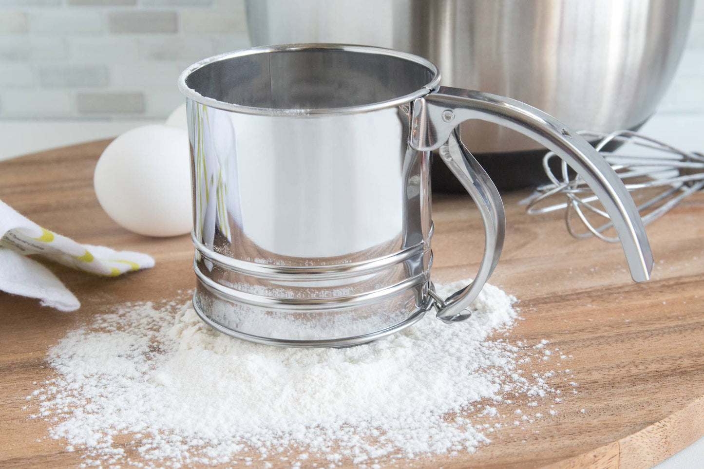 1 Cup Flour Sifter, 3.25" x 5.75" x 3.5"- Fox Run