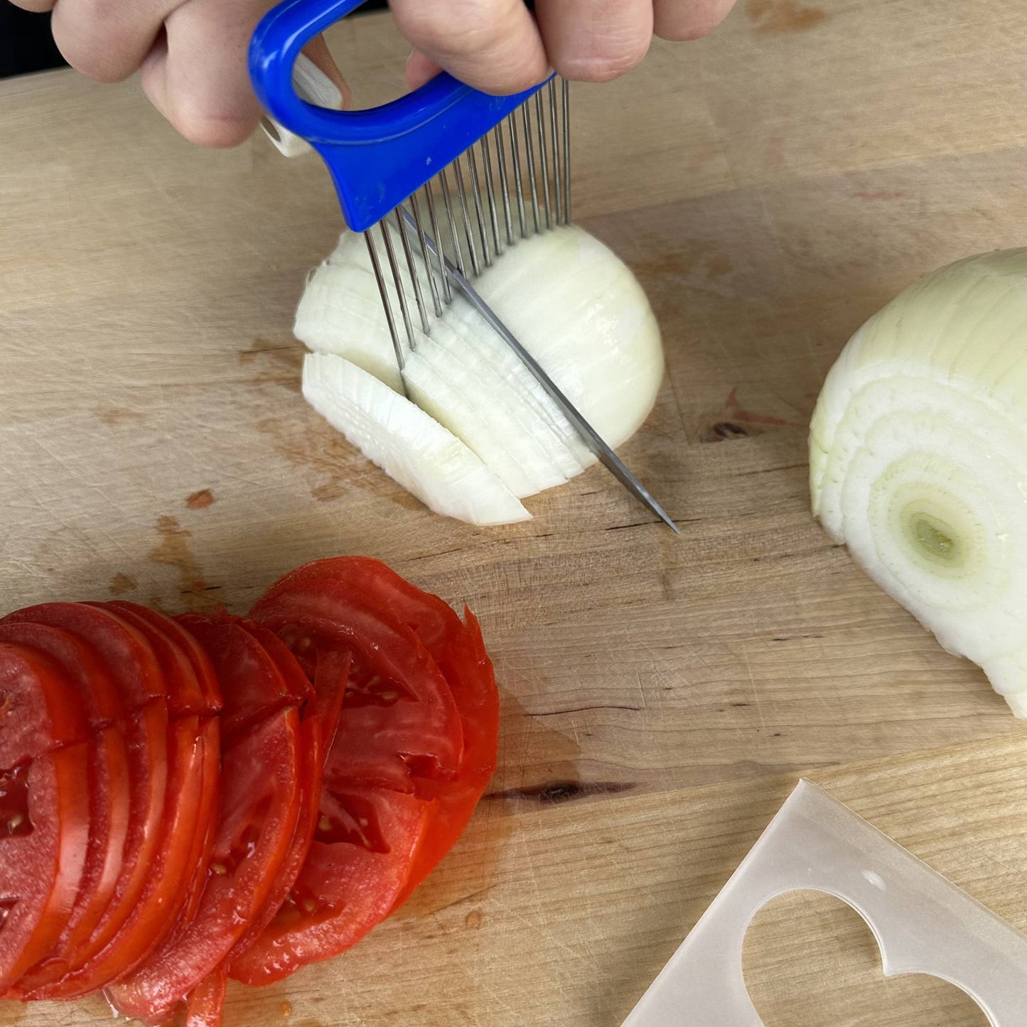 Onion Slicing Holder - R&M International