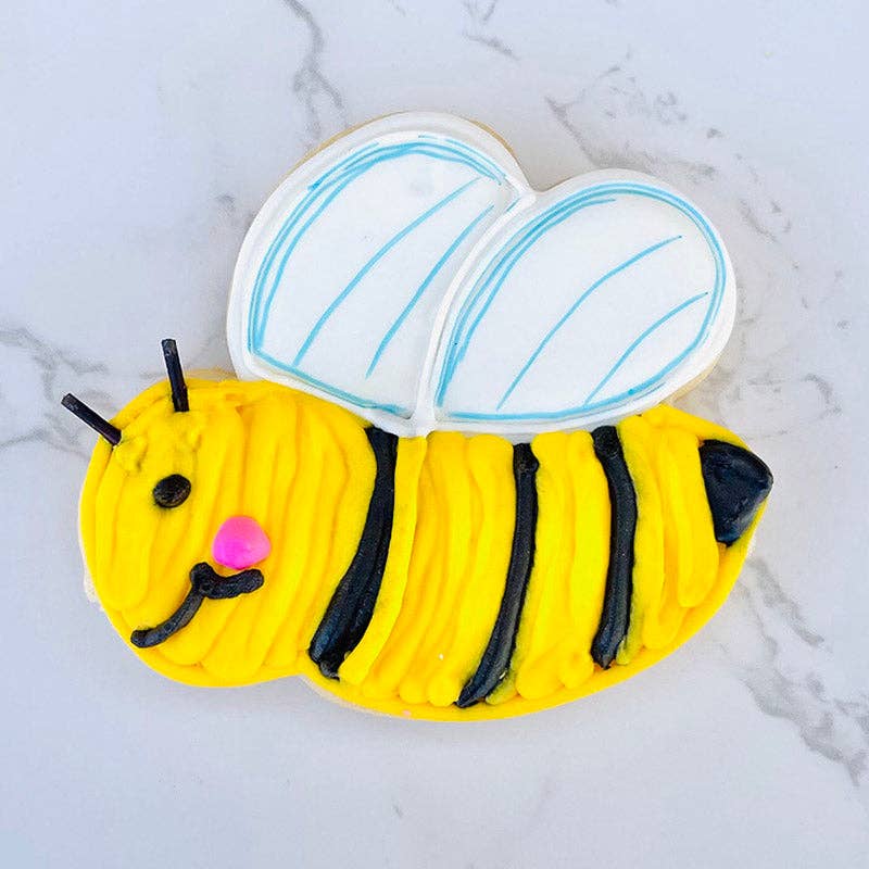 Cute Bee Cookie Cutter, 3"- Ann Clark