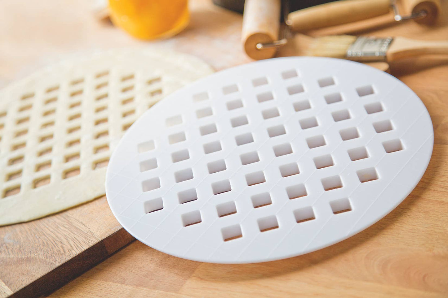 Lattice Pie Top Cutter, 9.75" x 9.75" - Fox Run