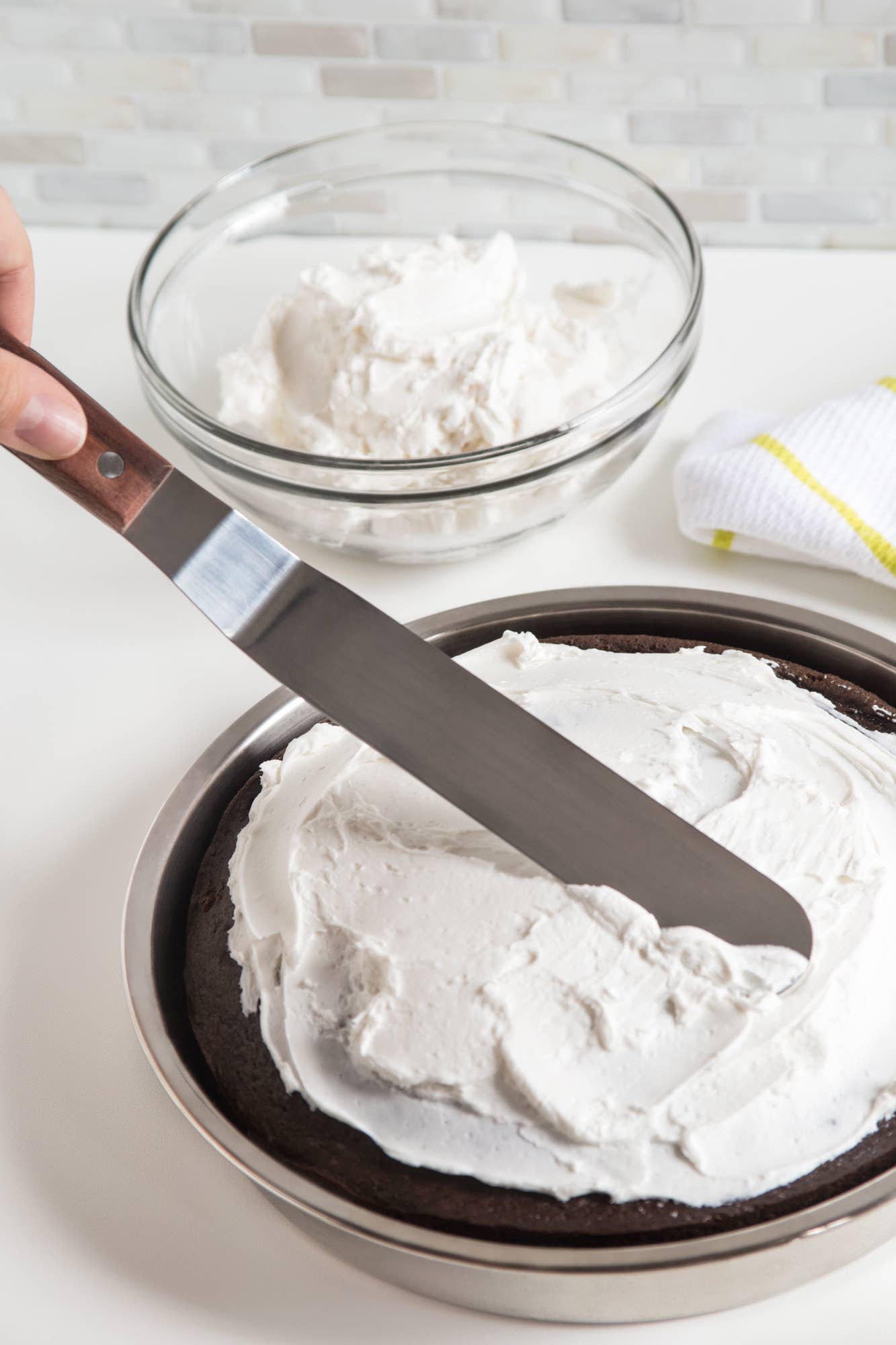 Stainless Steel Offset Icing Spatula, 8"- Fox Run Brands
