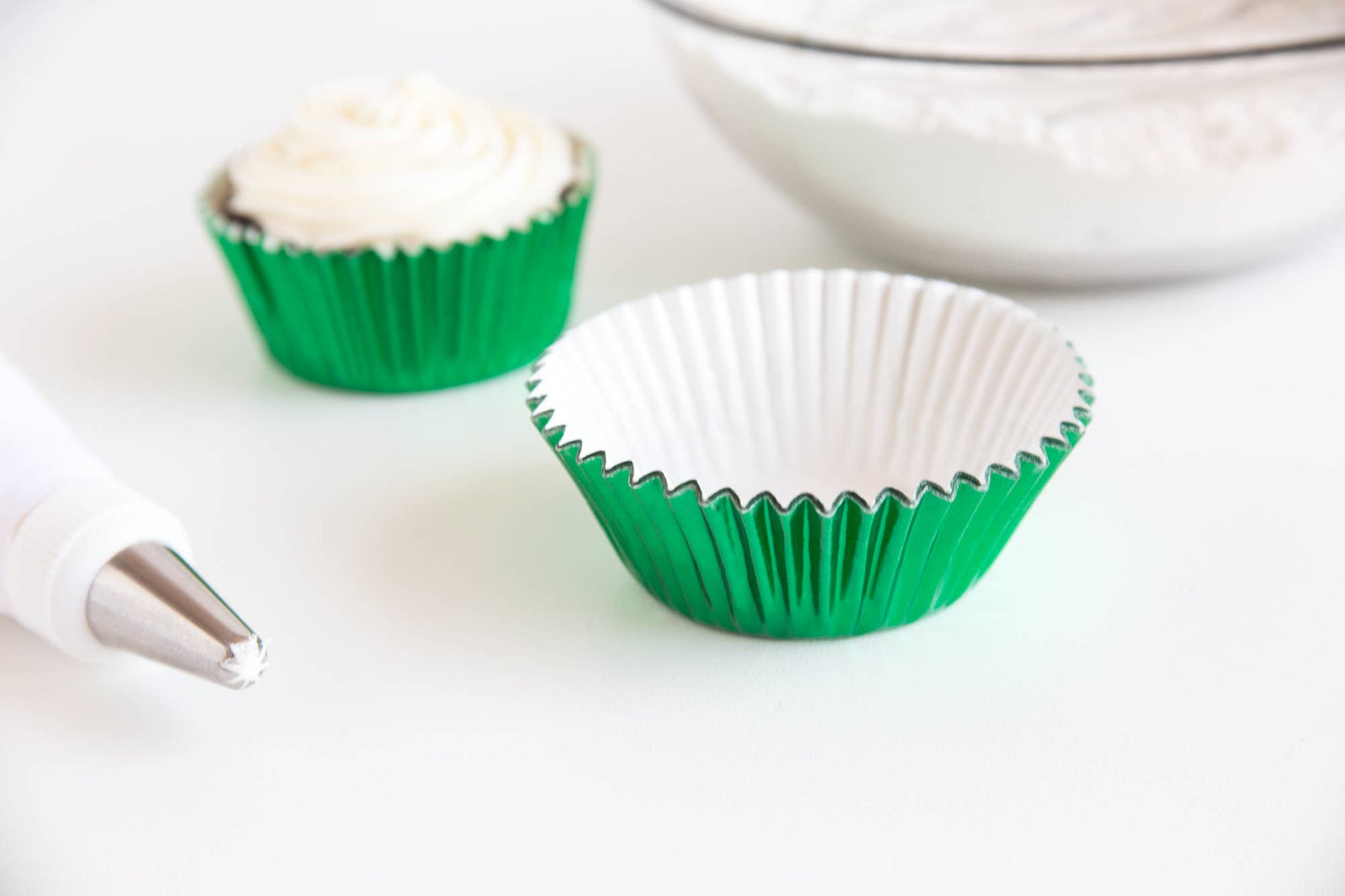 Green Foil Cupcake Liners, Set of 32 - Fox Run