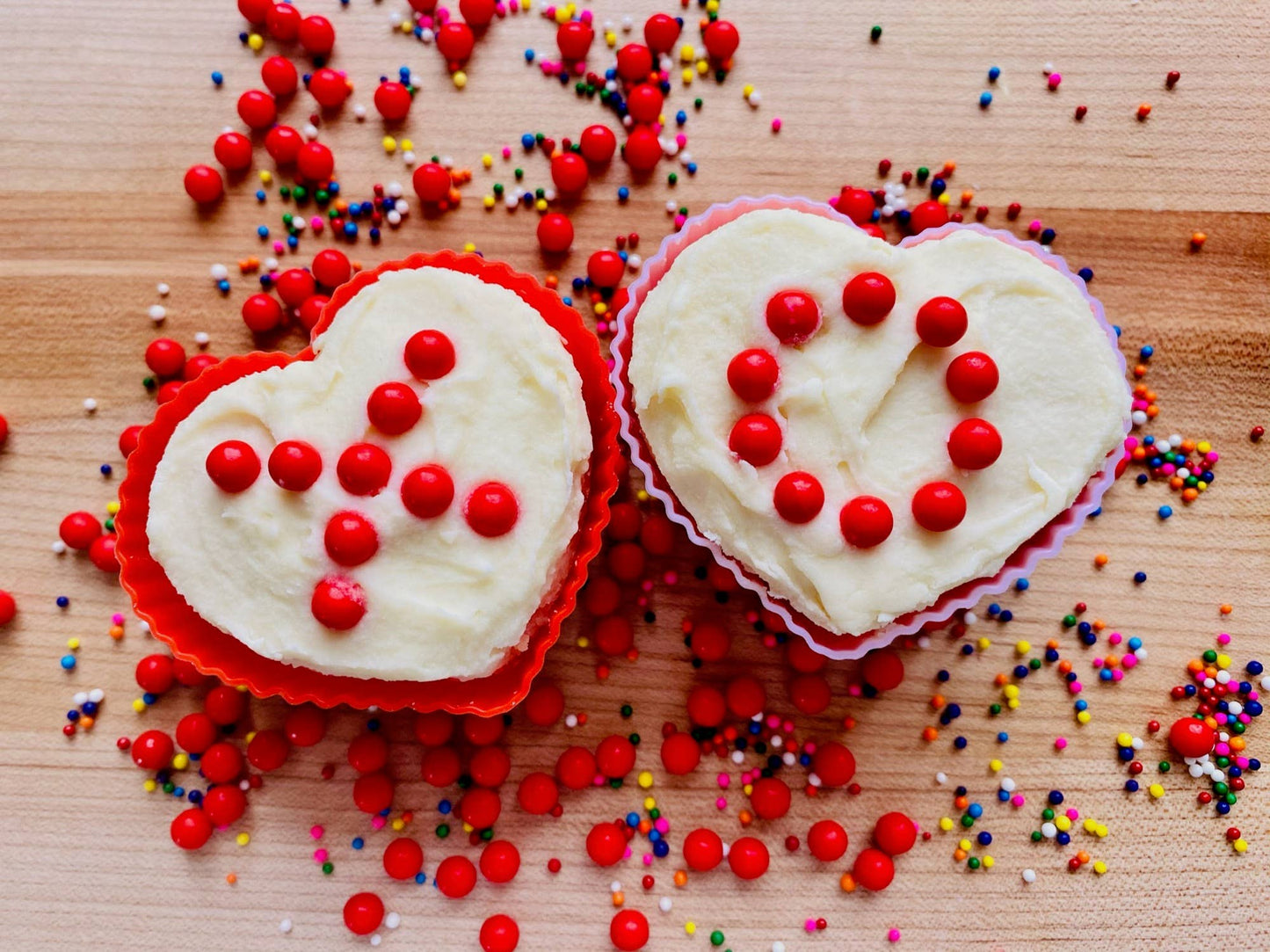 Bakelicious Silicone Cupcake Liners Heart, Set 12, 3" - Fox Run