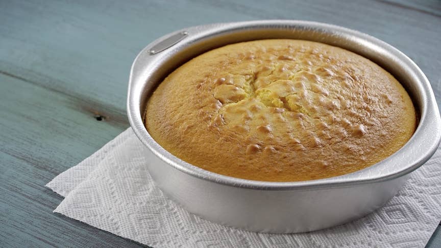 9” Aluminum Round Cake Pan - Doughmakers