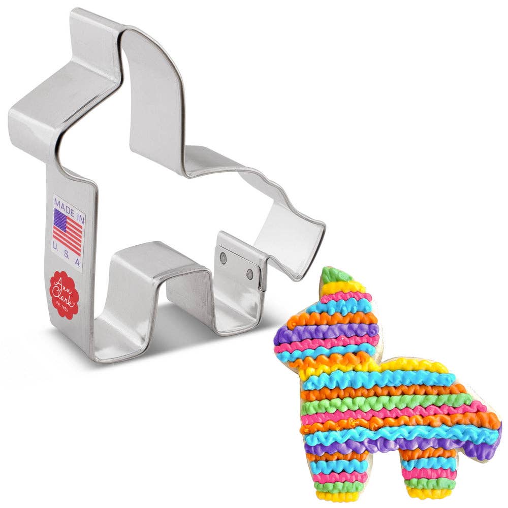 Pinata Cookie Cutter, 3.5"- Ann Clark