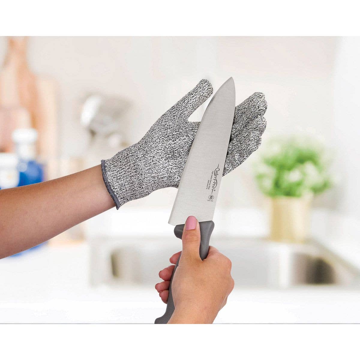 CatCora Mesh Cutting Gloves, Adult, 1 Pair - HIC