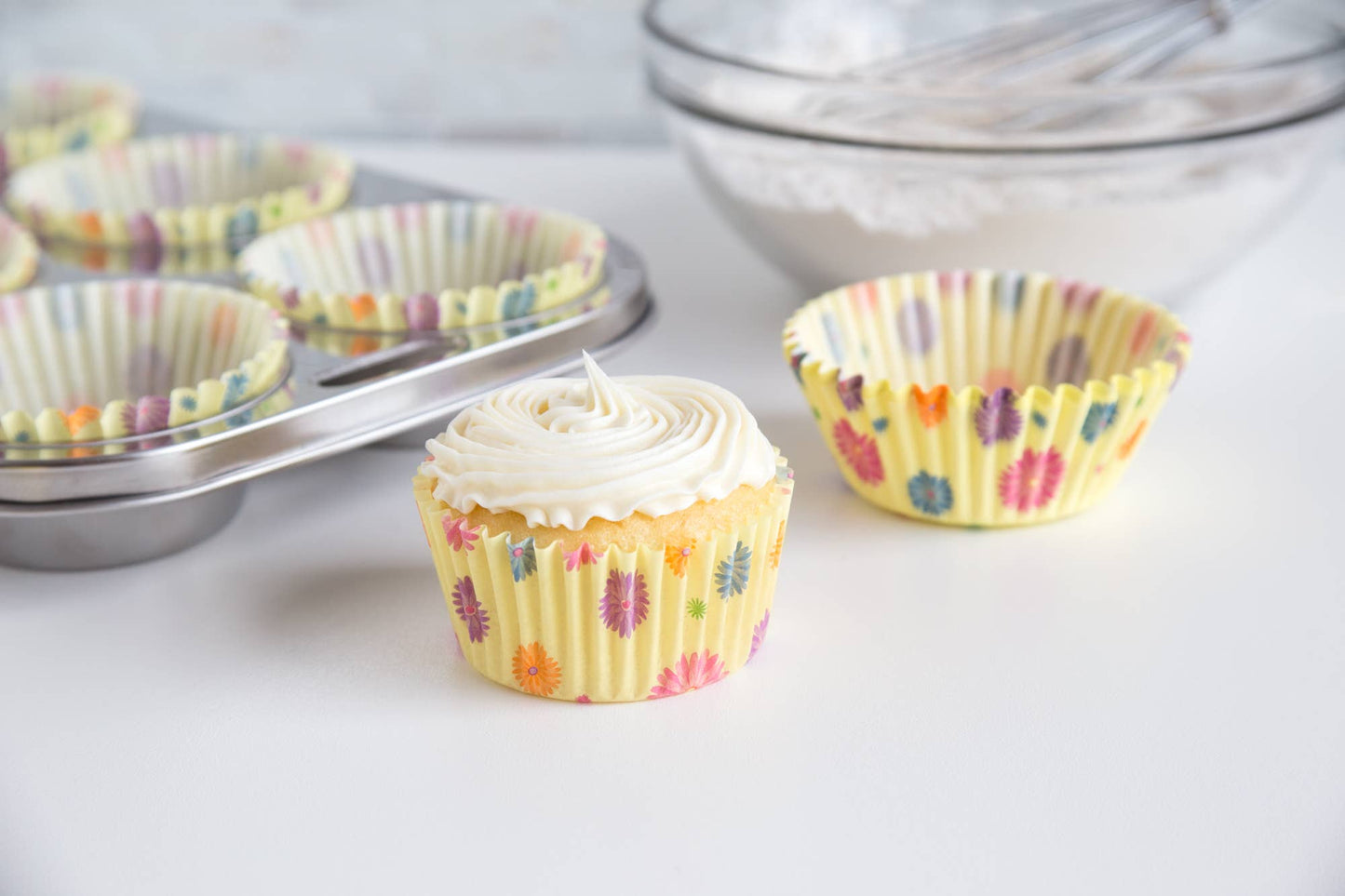 Springtime Cupcake Liners, 50 Count, 3" x 3" - Fox Run