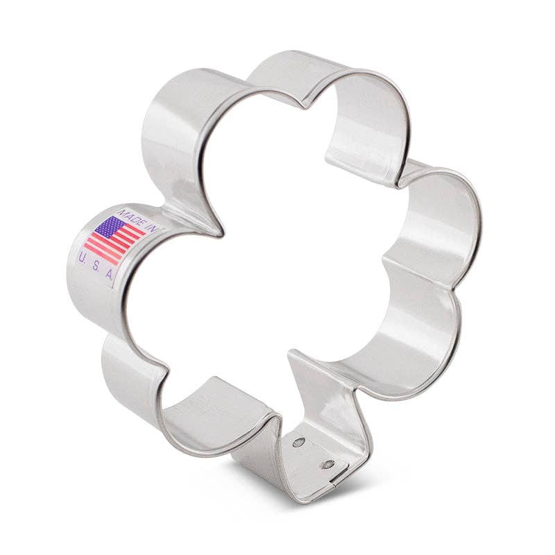 Small Shamrock Cookie Cutter, 3 1/4"- Ann Clark