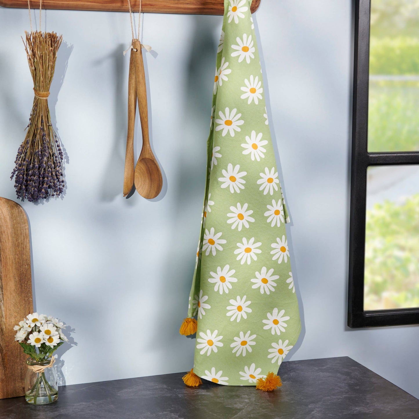 Daisy Kitchen Towel - Primitives by Kathy