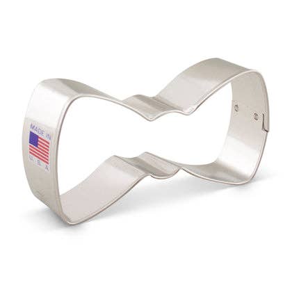 Bow Tie Cookie Cutter. (4")- Ann Clark