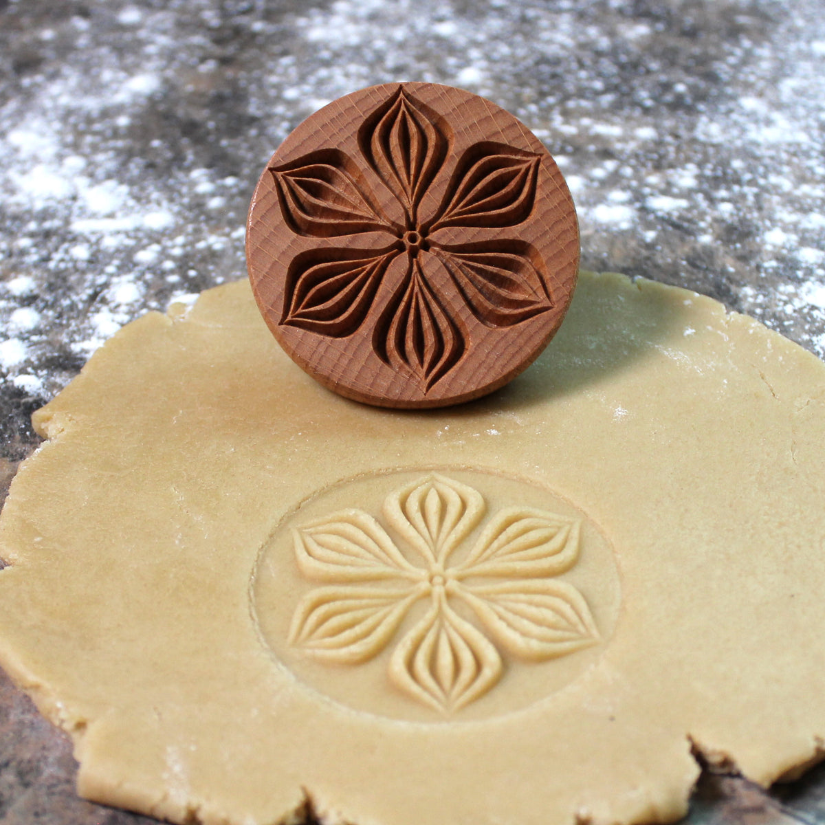 Flower Petals Cookie Stamp - Fun Food Tools