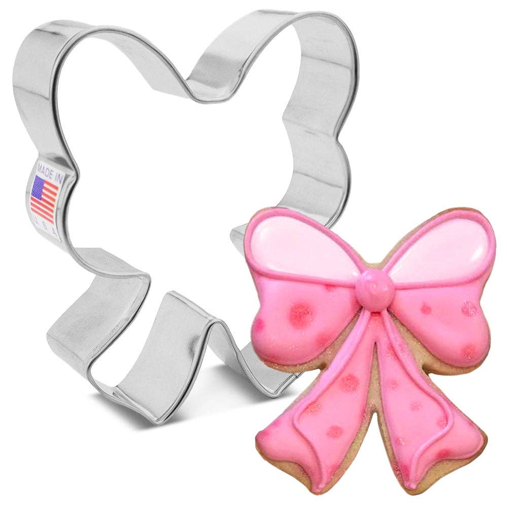 Classic Bow Cookie Cutter - Ann Clark