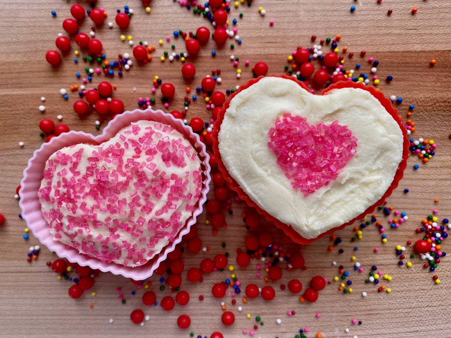 Bakelicious Silicone Cupcake Liners Heart, Set 12, 3" - Fox Run
