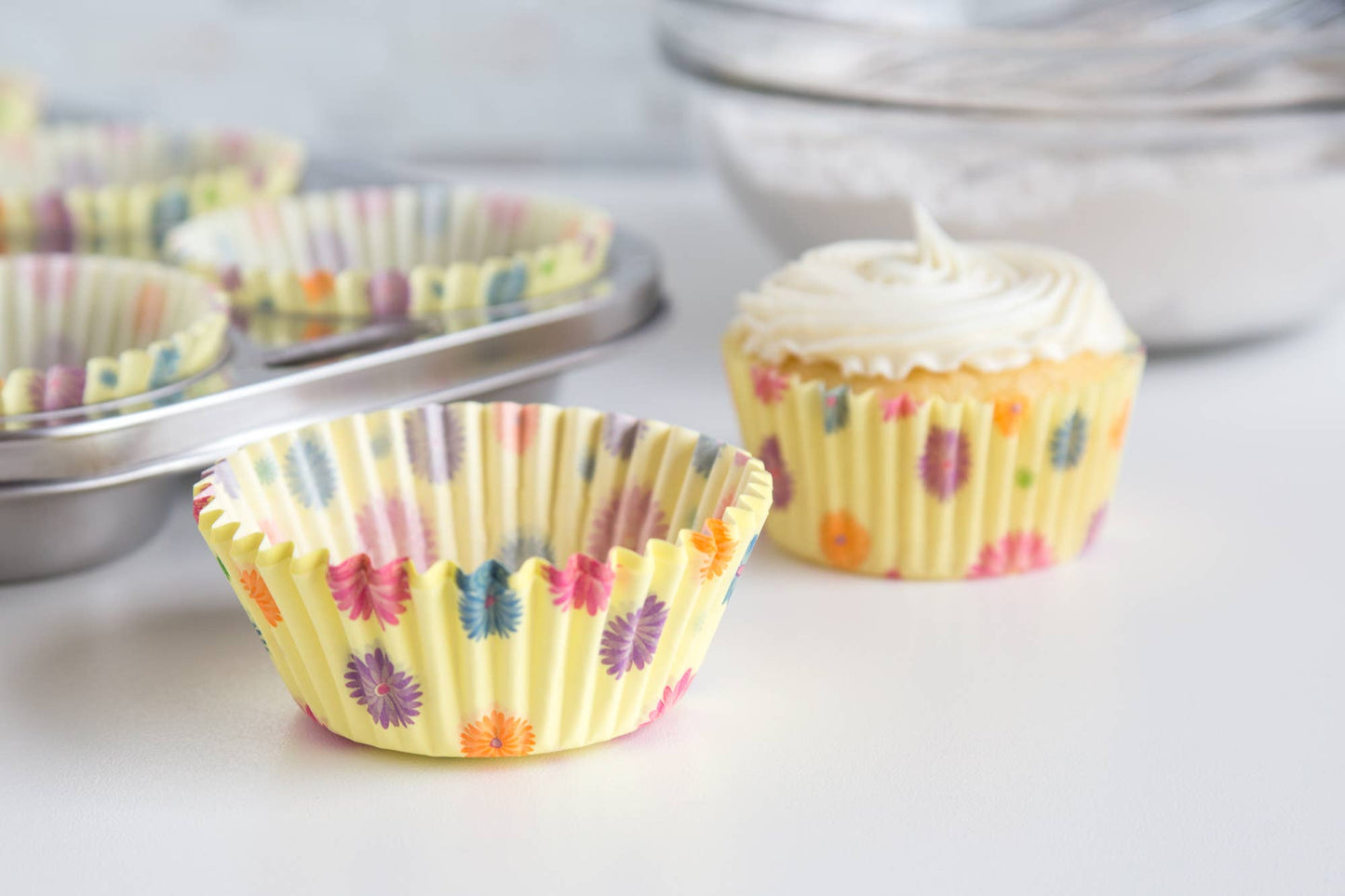 Springtime Cupcake Liners, 50 Count, 3" x 3" - Fox Run