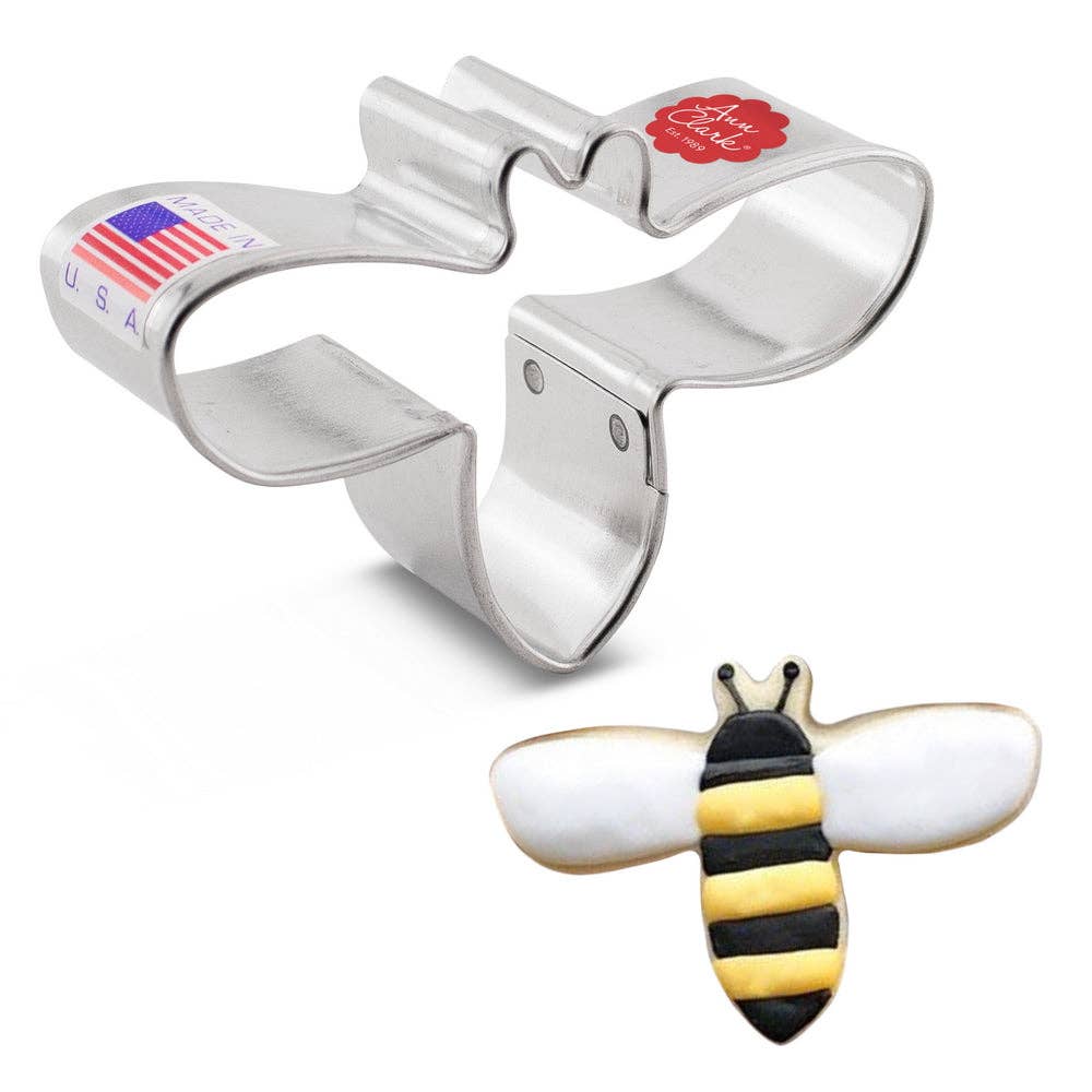 Bee Cookie Cutter. (2 7/8")- Ann Clark