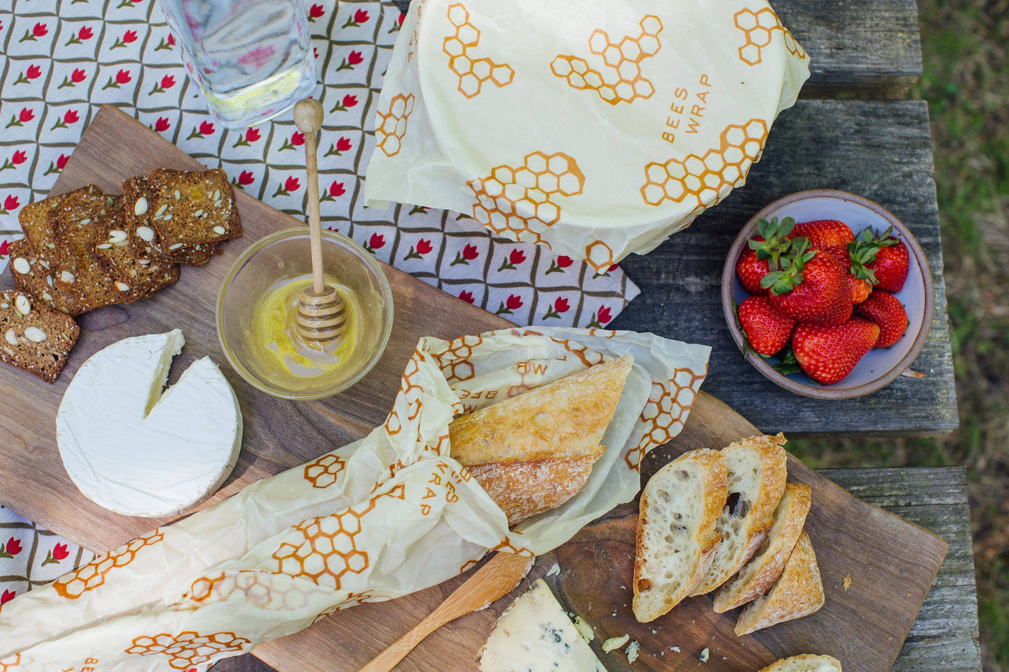 Honeycomb Print- Bee’s Wrap® Beeswax Reusable Bread Wrap