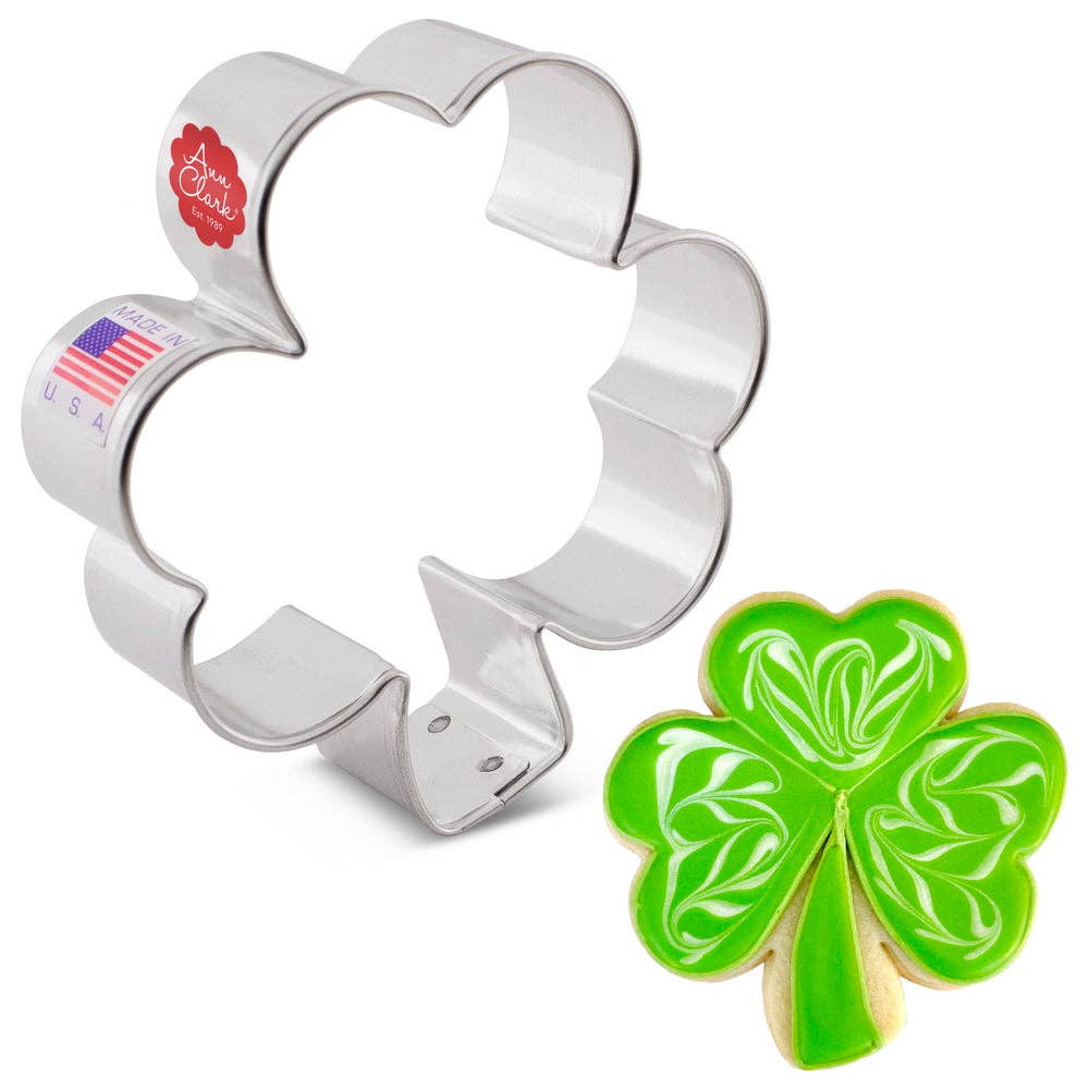 Small Shamrock Cookie Cutter, 3 1/4"- Ann Clark