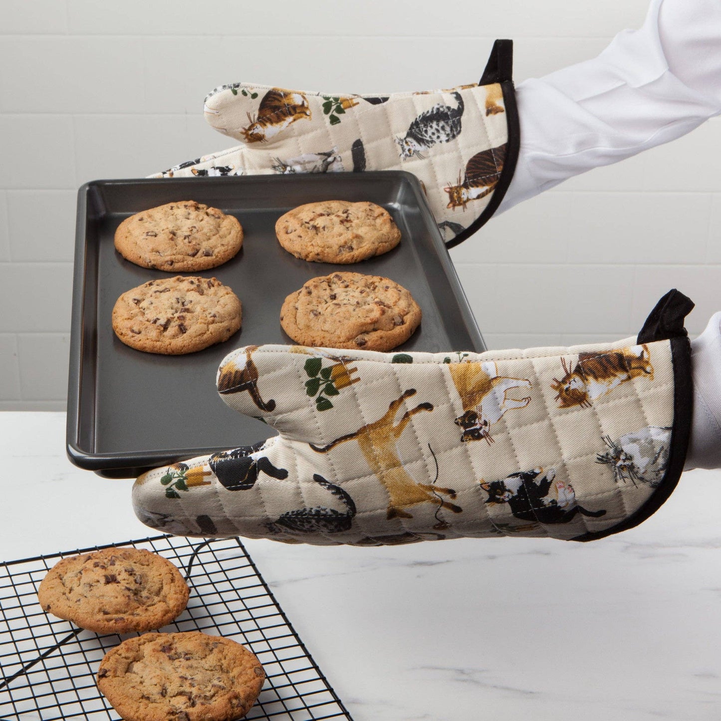 Cat Collective Chef Mitt - Now Designs by Danica