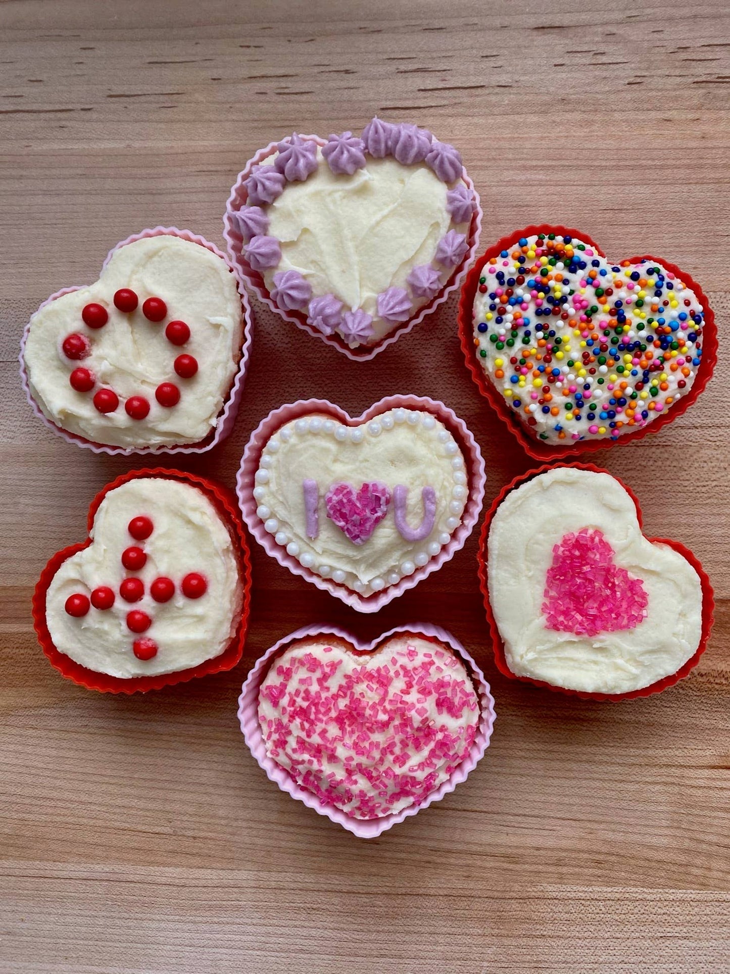 Bakelicious Silicone Cupcake Liners Heart, Set 12, 3" - Fox Run