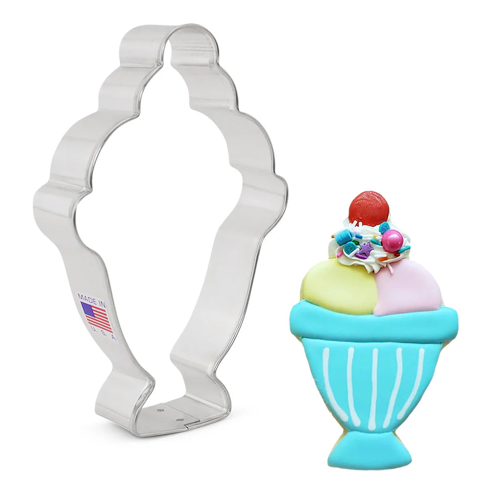 Ice Cream Sundae Cookie Cutter, 5"- Ann Clark