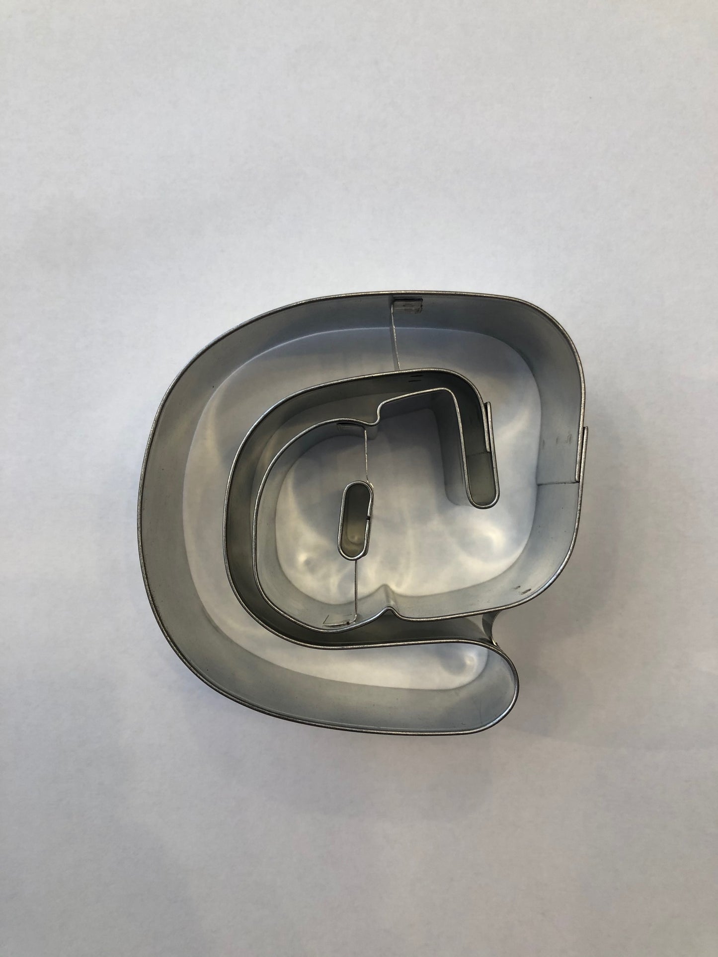 @ Symbol Cookie Cutter, 2.75"- R&M
